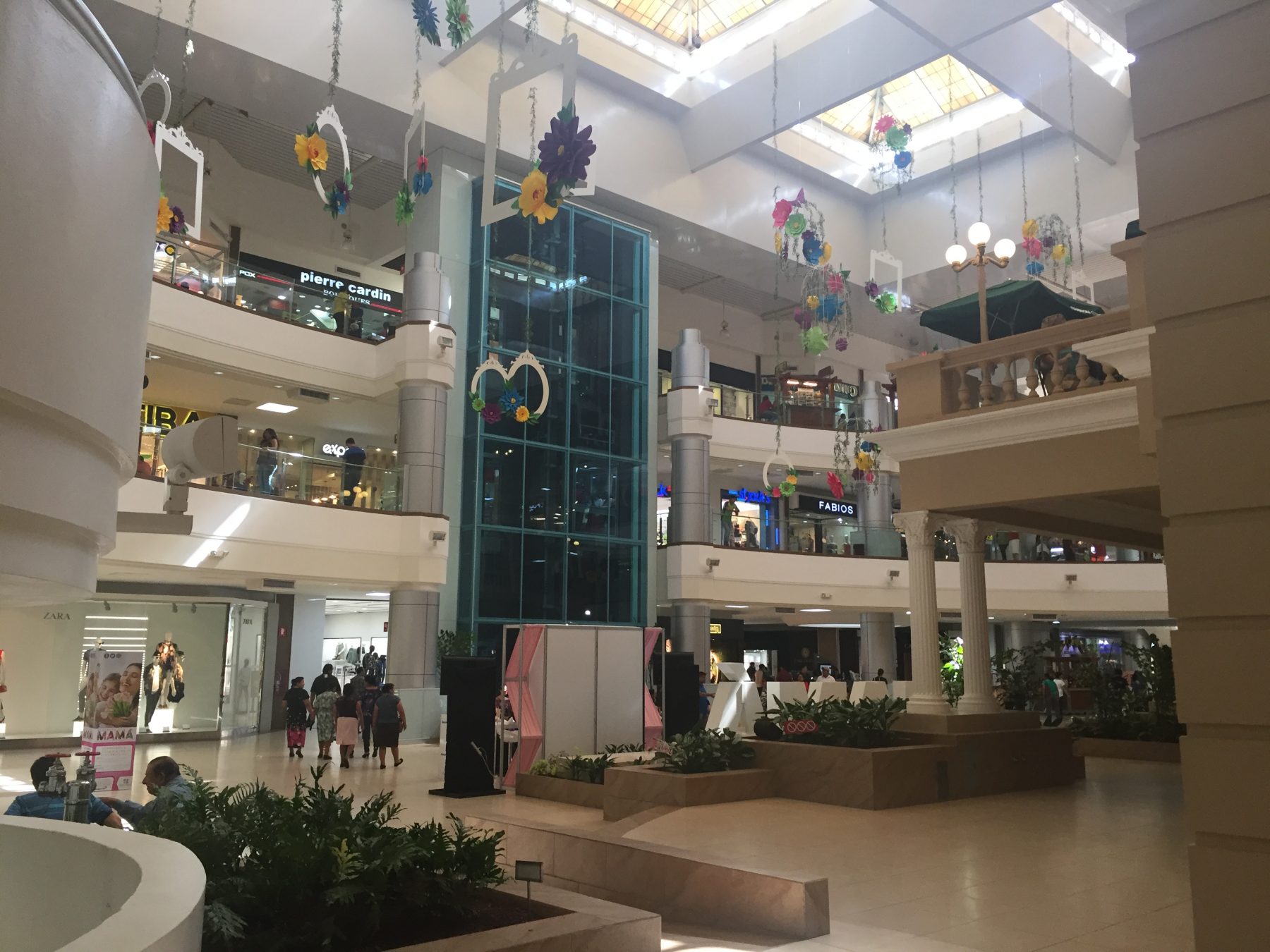 Day 74 – Hotel Villa Serena Escalon – Galerias Mall
