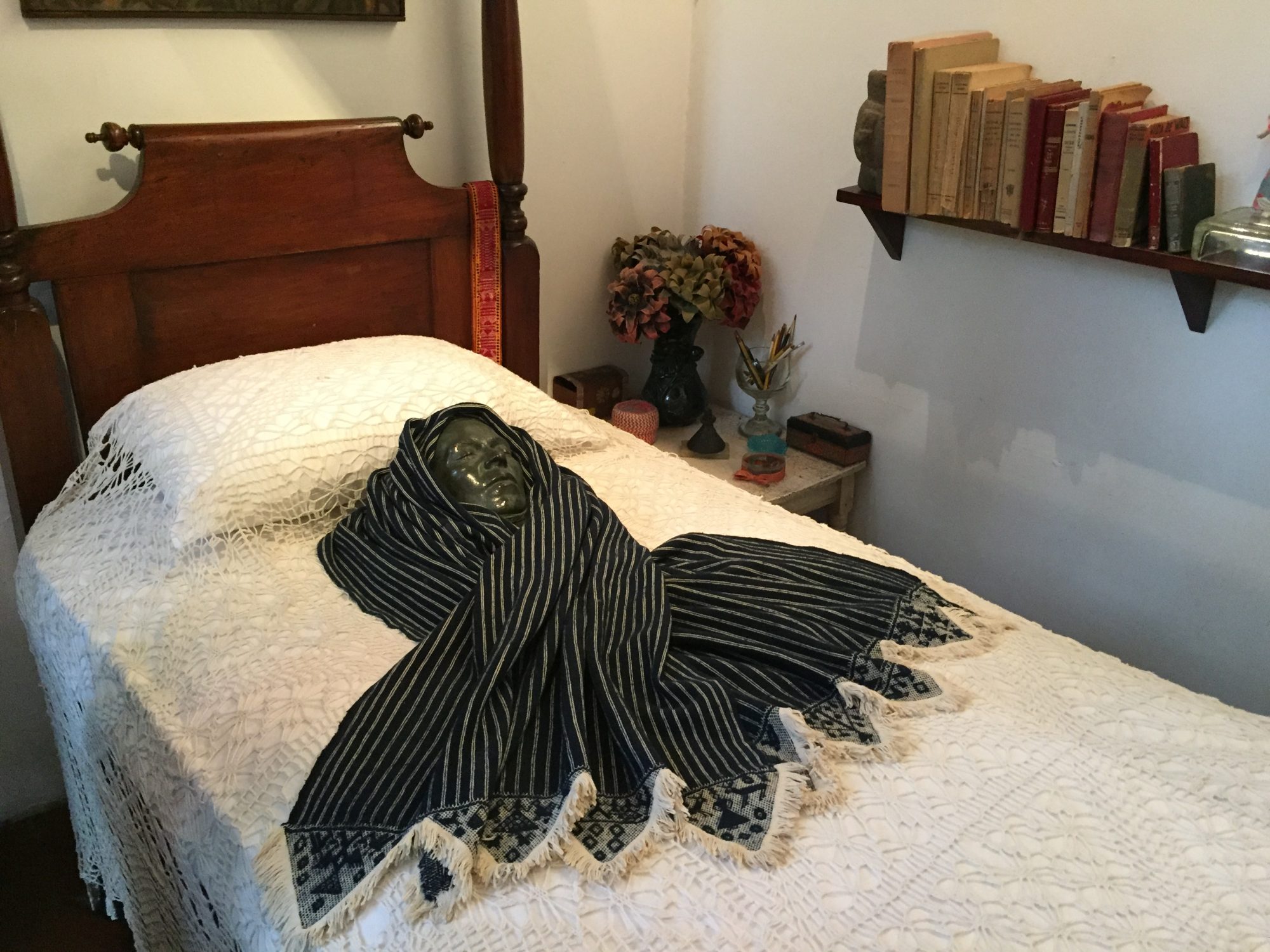 Frida Kahlo Bed
